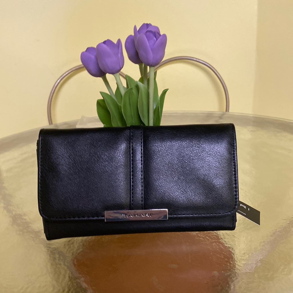 Brand New Tahari WalletClutch